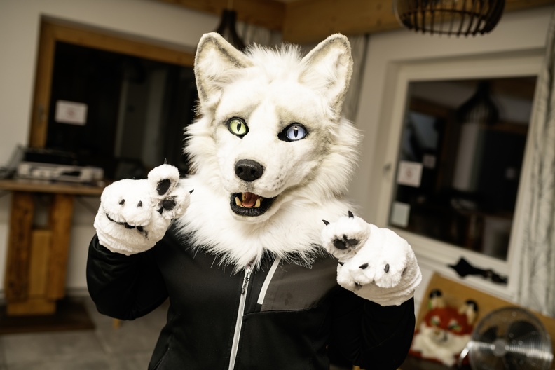 Lake Side Furs 2023 870