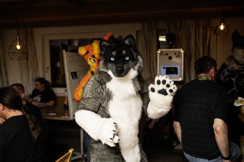 Lake Side Furs 2023 871